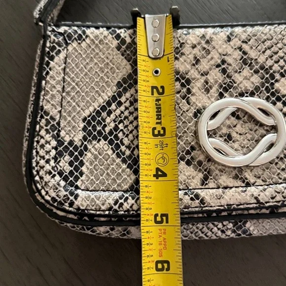 Topshop Finley Faux Snakeskin Baguette Shoulder‎ Bag Grey Black Snake Print - Picture 11 of 16
